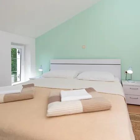 Ruža Apartament *