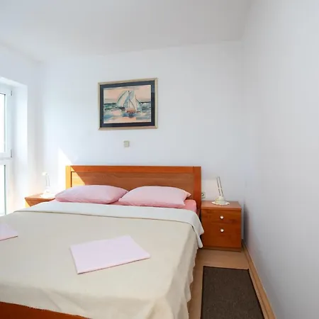Ruža * Porat (Krk)
