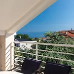 Apartament Ruža