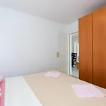 Apartament Ruža *