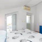 Apartament Ruža *